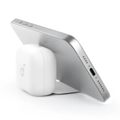 هدفون بلوتوثی انکر مدل R50i NC با حذف نویز فعال (ANC)، درگاه شارژ USB Type-C، باتری قابل شارژ تا 45 ساعت، مقاوم در برابر پاشش آب و گرد و غبار